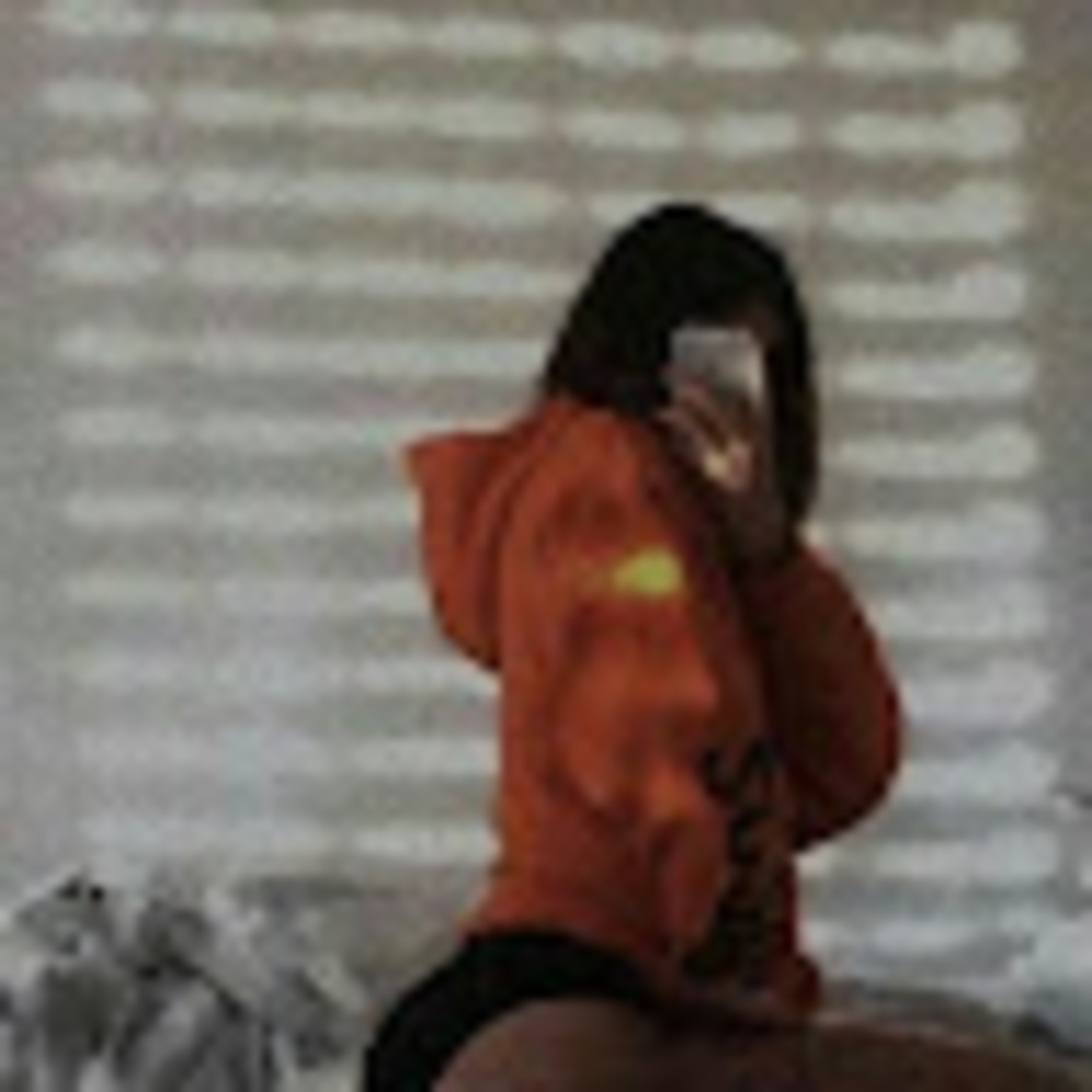 Meet your Posher, Cristina